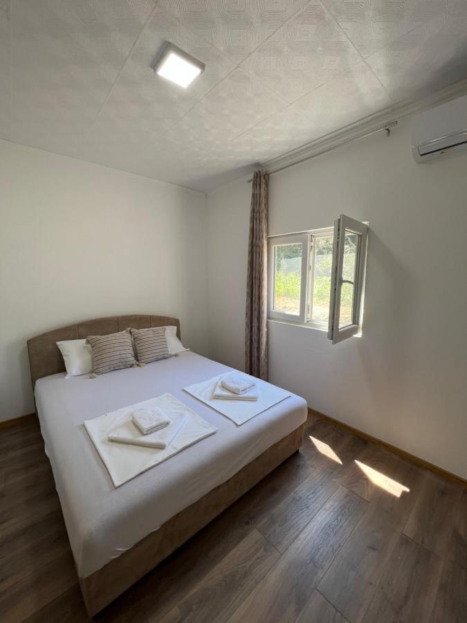 Hidden Villa Apartments Kotor Exterior photo